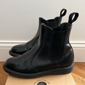 Dr. Martens Flora Black size 6